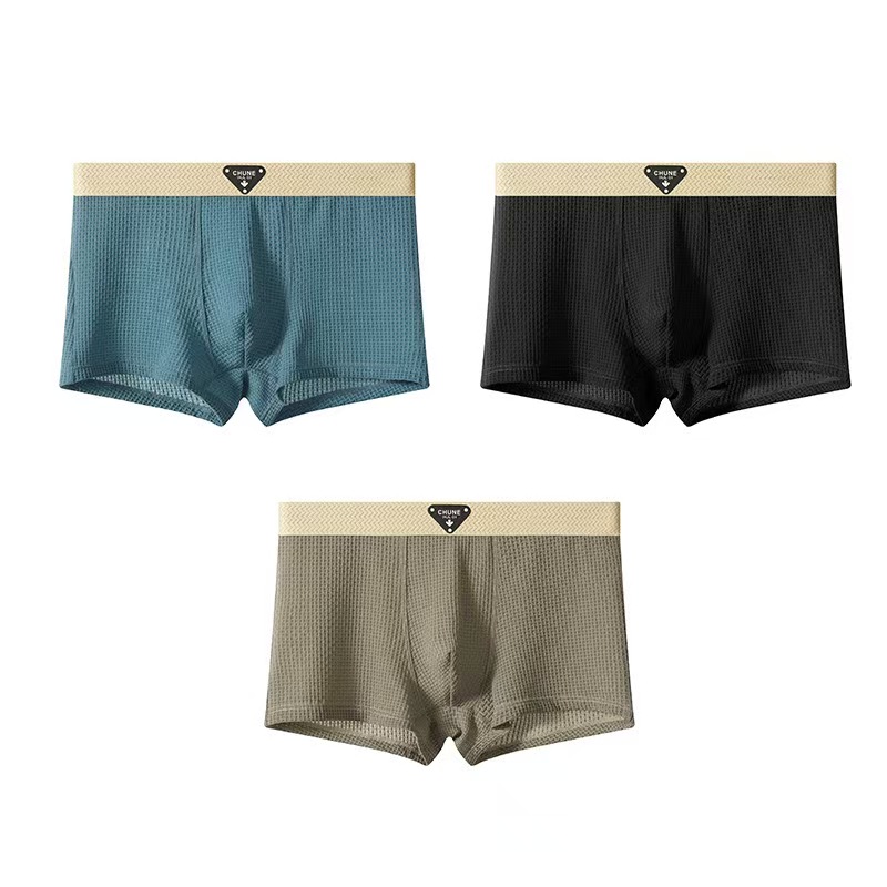 Men's Boxer Shorts Ice Silk Underwear Plus Size Underpants Breathable Slim Panties Air-conditioned Lingerie Men's Cool Ice Silk Boxers Shorts Summer Satin-like Solid Underpants