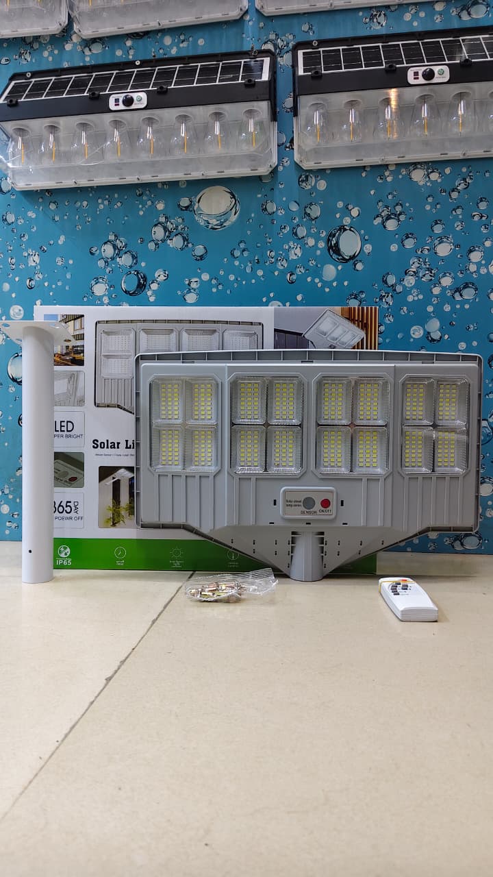 ALLTOP is a powerful and efficient lighting🎇CTLamp 300W Solar Street Lamp🎇* Solar Powered.
* Motion Sensor.
* Dusk to Dawn.
* Auto On/Off.
* Remote control.