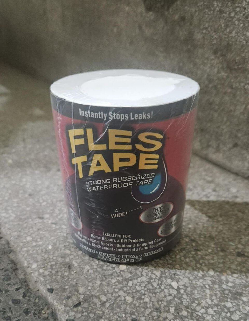 WATER TAPE. water tape, Paste directly without preparation,Block the water outlet instantly when pasting, even if the water does not stop, Super sticky, durable waterproof seal.