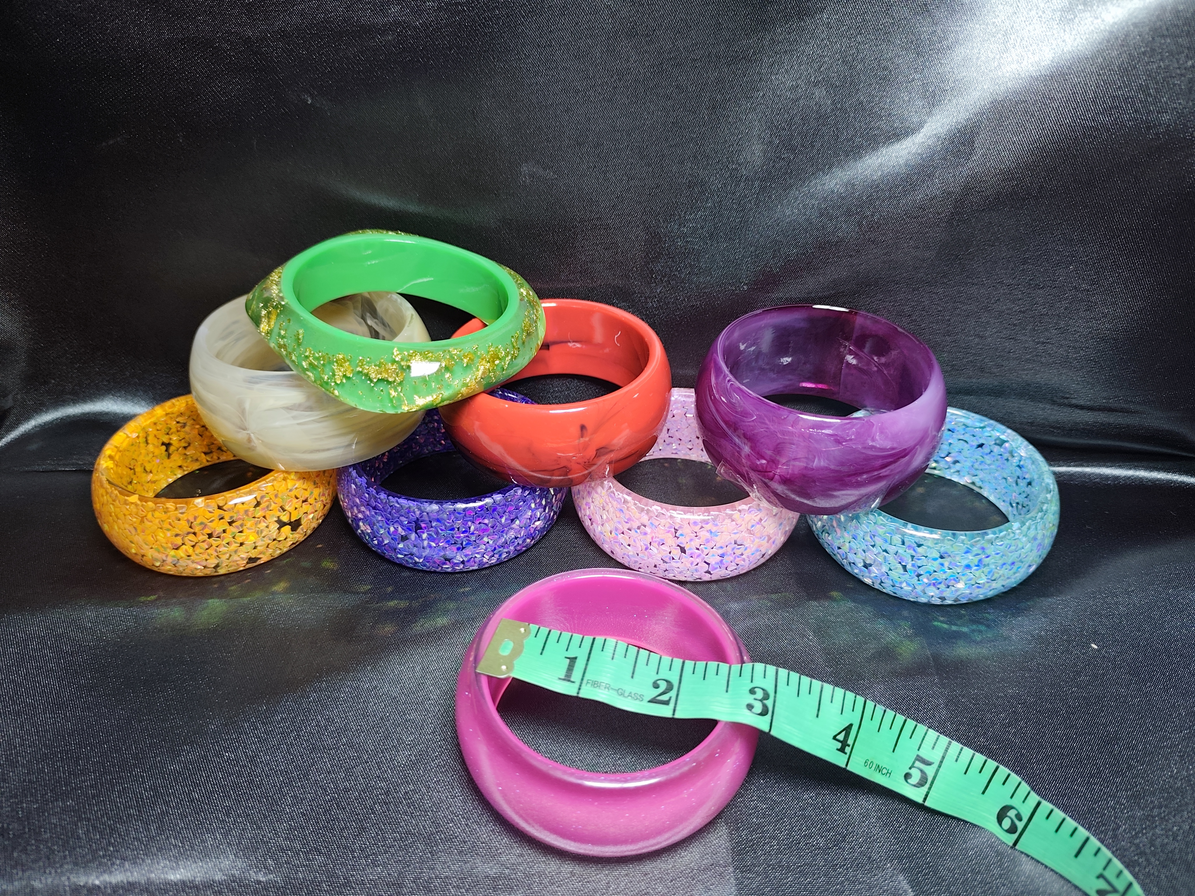 Colorful Marble Resin Bangle Bracelet Set - Chunky Acrylic & Gold Foil Glitter Wide Cuff Jewelry for Women & Girls, Aesthetic Retro Trendy Y2K Statement Wristband Fashion Accessory Gifts