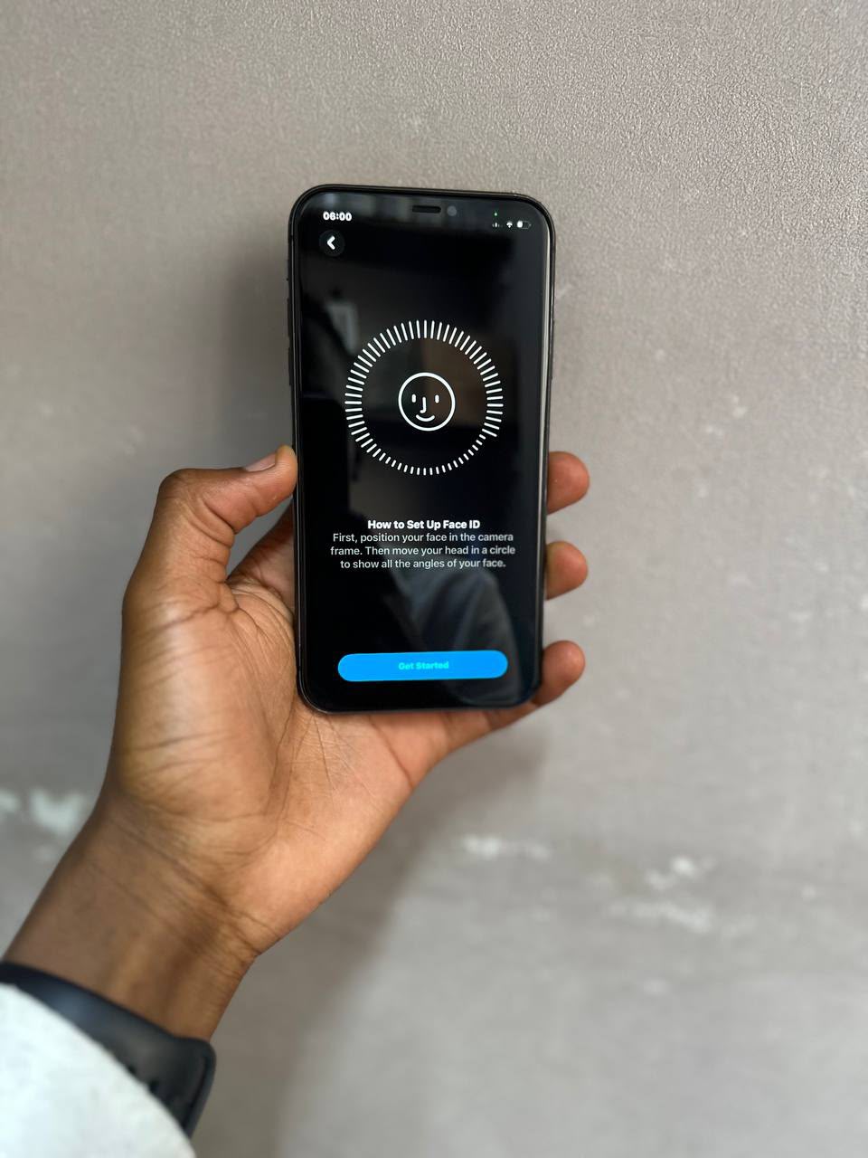 IPHONE 11 CLEAN EX-UK ORIGINAL APPLE DEVICE WITH FACE ID INTACT, TRUE TONE WORKING, FACTORY UNLOCKED, FULLY TESTED, EXCELLENT CONDITION, FAST PERFORMANCE AND READY TO USE.