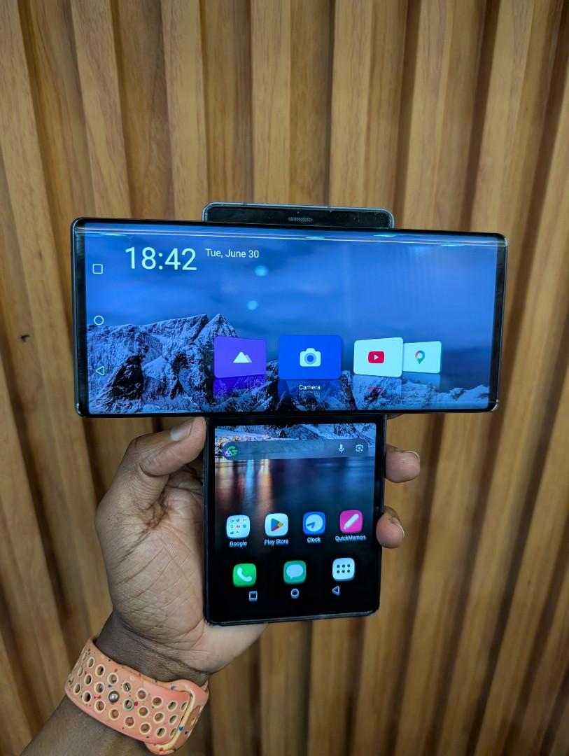 LG WING 5G — The Phone That Swivels 128gb 8gb ram Aurora Gray 64MP camera