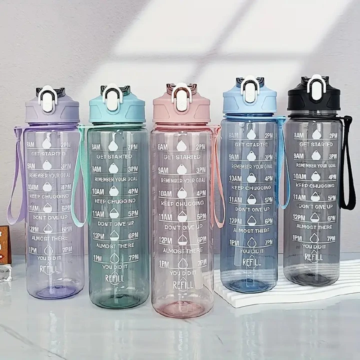 Sports Water Bottle900ml Large Capacity  Leak-Proof Colorful Power through marathon gym sessions,  BPA-free transparent plastic sports water bottle featuring flip-straw leak-proof lid that prevents ba