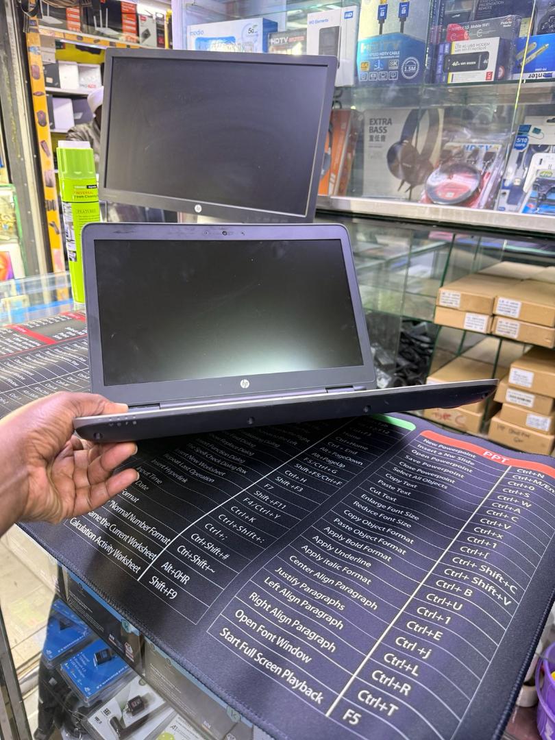 GRADE A EX UK LAPTOPS HP PROBOOK 640G3 COI5 7TH 8GB RAM 256GB SSD 14 INCHES SCREEN DISPLAY WITH SIX MONTH WARRANTY Y