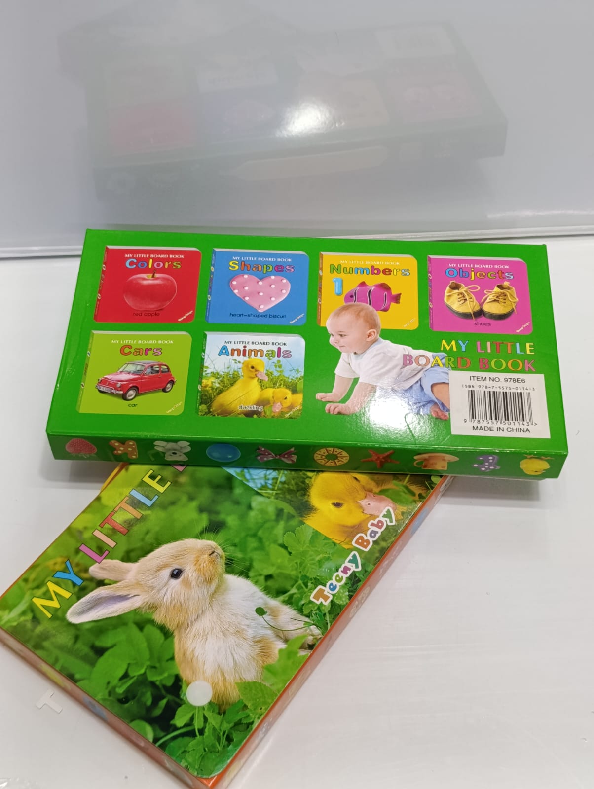 Set of 6 little board books for kids! Teach your little ones about colors, shapes, numbers, cars, everyday objects, and animals in a fun and interactive way. Perfect for early learning and bonding.