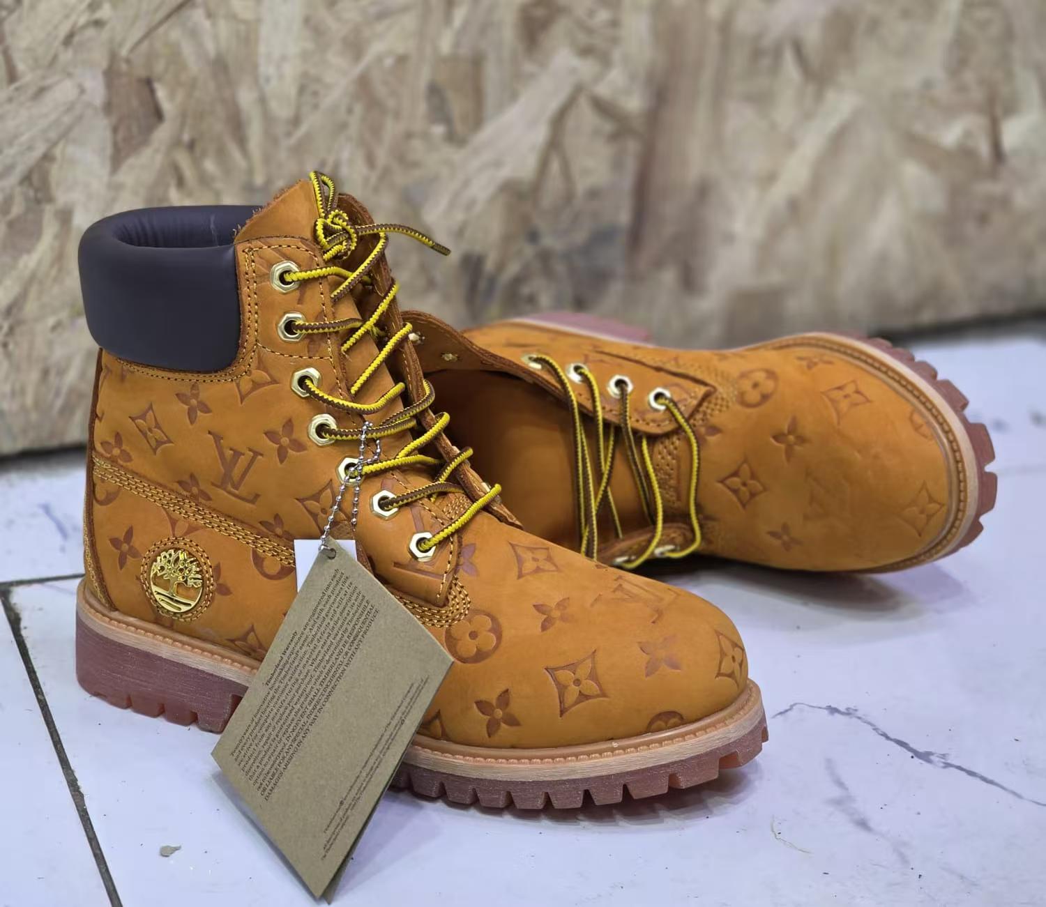 Discover the Timberland -patterned boots, crafted with premium materials and rugged construction for unmatched durability. Enjoy cushioned support and a striking design that elevates any outfit,