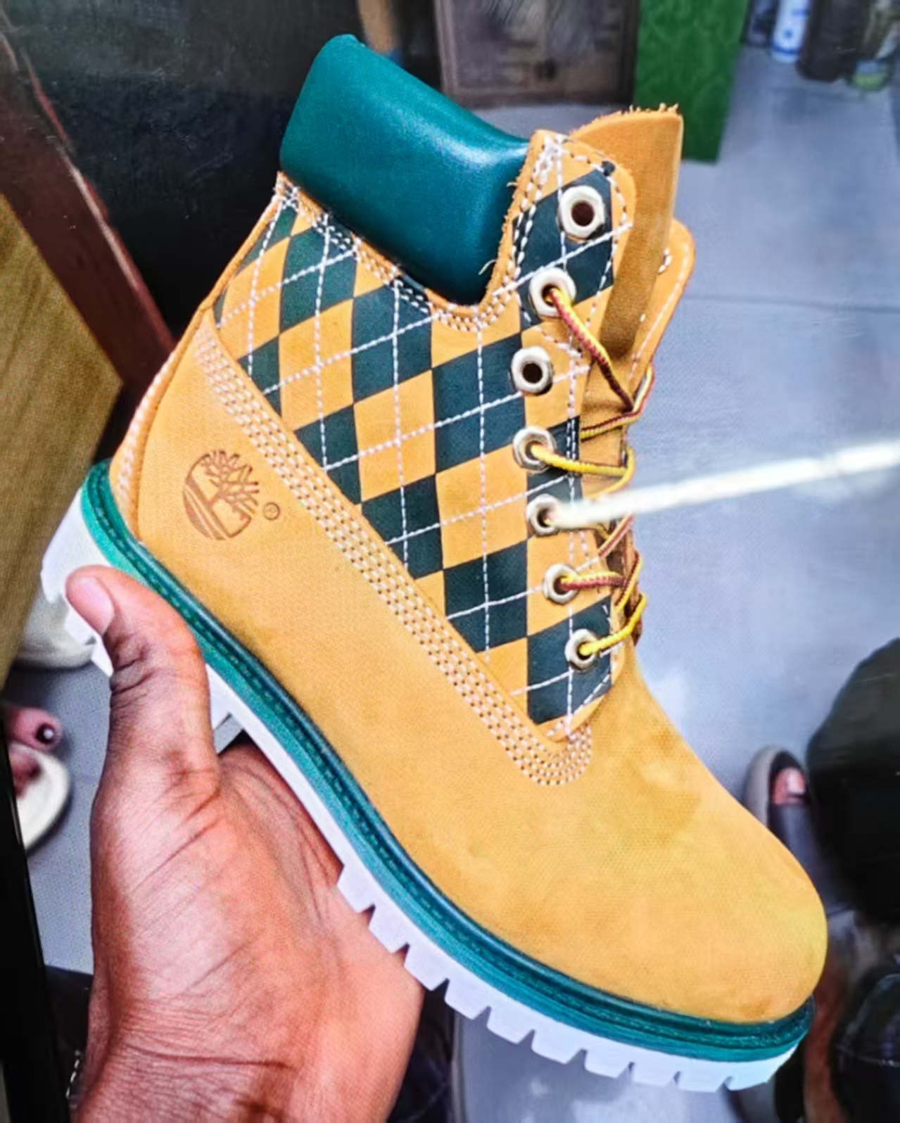 Discover the Timberland -patterned boots, crafted with premium materials and rugged construction for unmatched durability. Enjoy cushioned support and a striking design that elevates any outfit,