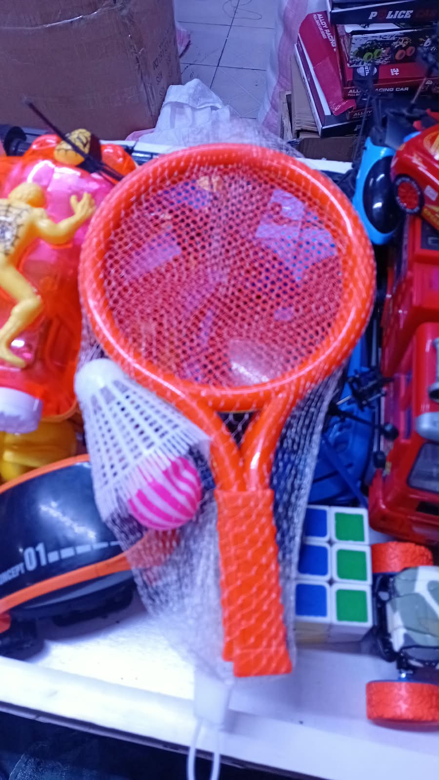 Kids Tennis Badminton Racket Set,Suitable for indoor and outdoor play
For both girls and boys
Best Christmas and birthday gift
Lightweight, impact resistance, and strong