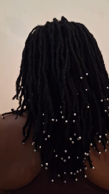 100pcs Locs Hair Sprinkles for Dreadlocks & Braids – Long Lasting Glitter Shine, Stylish Shine for Locs, Braids ,sister locs& Twists
