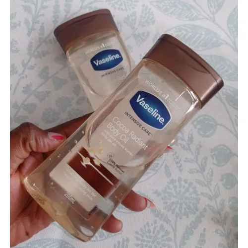 Vaseline Cocoa Radiant Body Oil, 100% Natural Cocoa Butter - 200ml