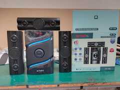 💦♨️♨️Artel AT-108 3.1ch Wooden Cabinet System 💫is a powerful home entertainment speaker designed to deliver deep bass and clear surround sound.
It features a wooden cabinet structure that enhances