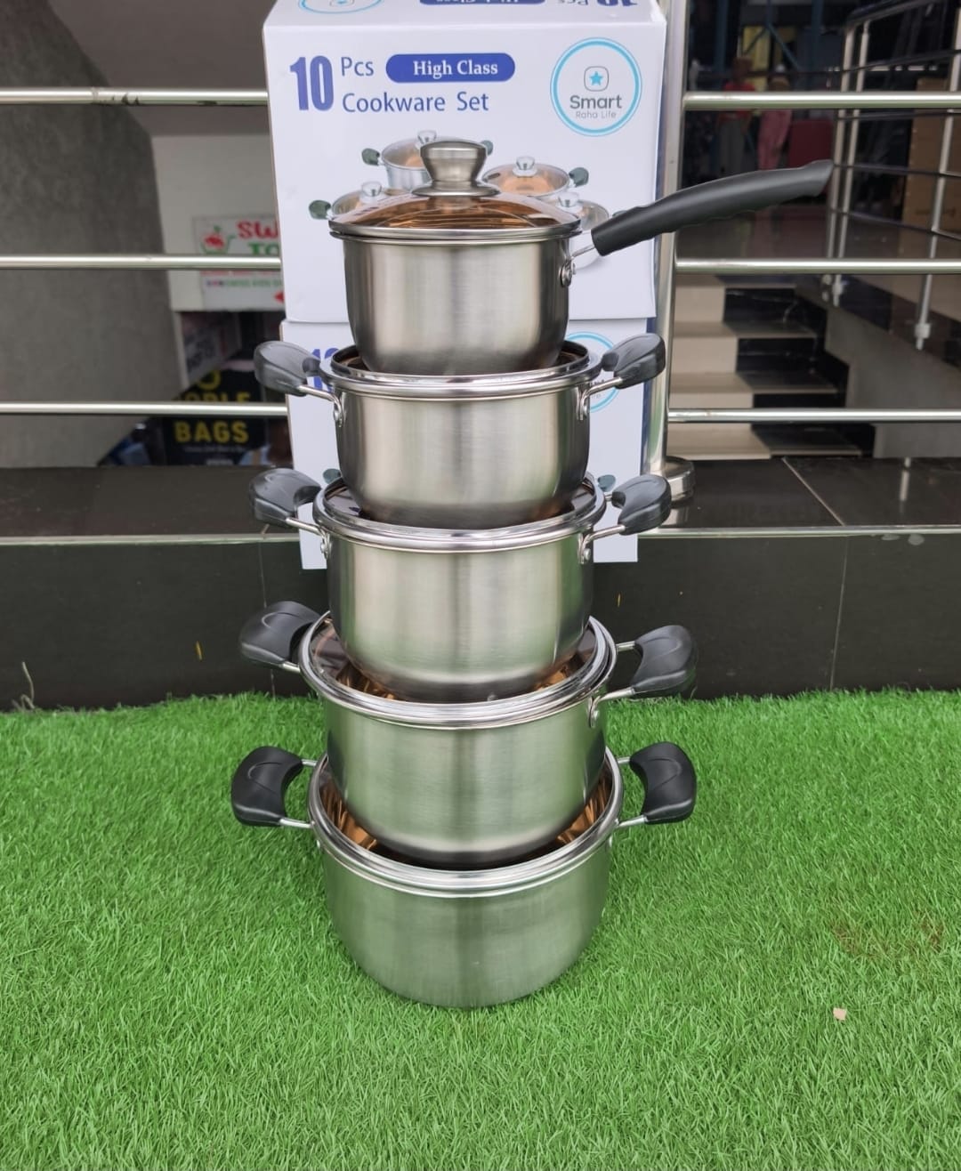 PRICE DROP‼️‼️Raha 10pcs Premium quality Stainless Steel Cookware Sets Pot Sufuria with Glass Lids Induction Cooking Pots✔️✔️can be used on all stoves, gas burners, electric coils, and ovens. Due to t