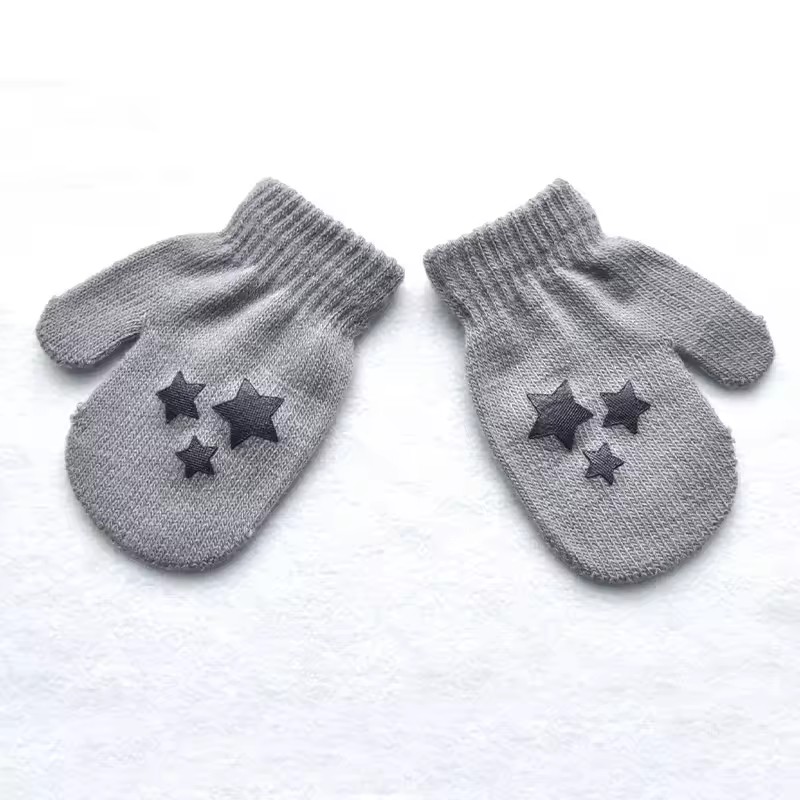 1 Pair Cartoon Anti-grasping Warm Gloves Protection Baby Mitten Cute Unisex Girls Boy Star Heart Newborn Love Face