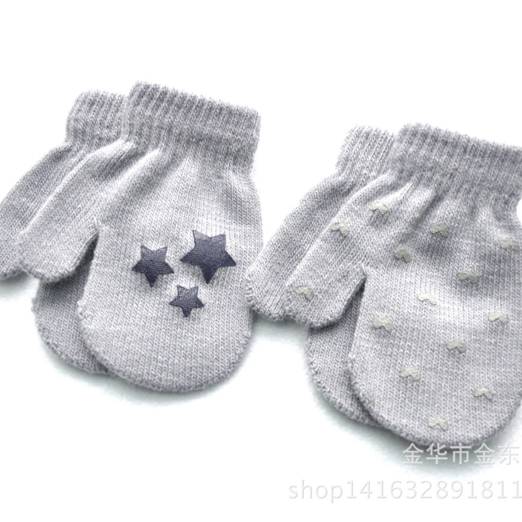 1 Pair Cartoon Anti-grasping Warm Gloves Protection Baby Mitten Cute Unisex Girls Boy Star Heart Newborn Love Face