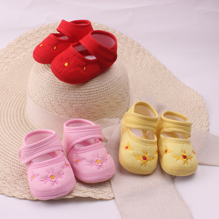 Cotton Fabric Baby Shoes Non-Slip Soft-Soled Walking Shoe Flower Embroidery Newborn Sandals Summer Kids Girl Footwear 0-1Year