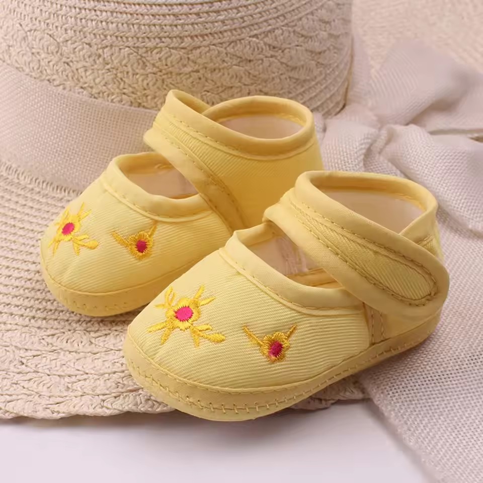 Cotton Fabric Baby Shoes Non-Slip Soft-Soled Walking Shoe Flower Embroidery Newborn Sandals Summer Kids Girl Footwear 0-1Year