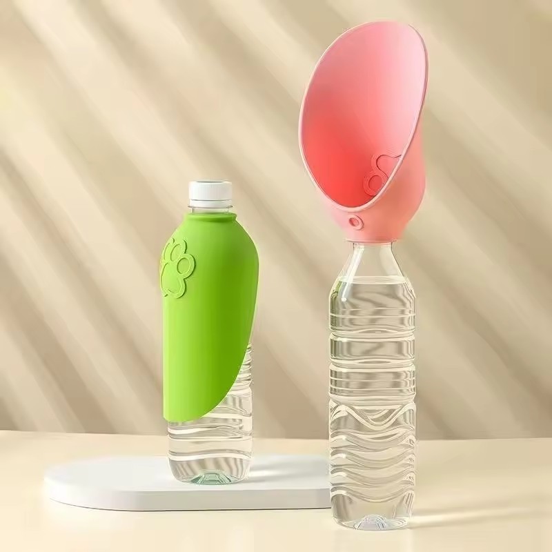 2Pcs Pet Drinking Water Cup Portable Dog Cat Silicone Foldable Leaf Universal Bottle Mouth Travel Dispenser No Leak Easy Sip