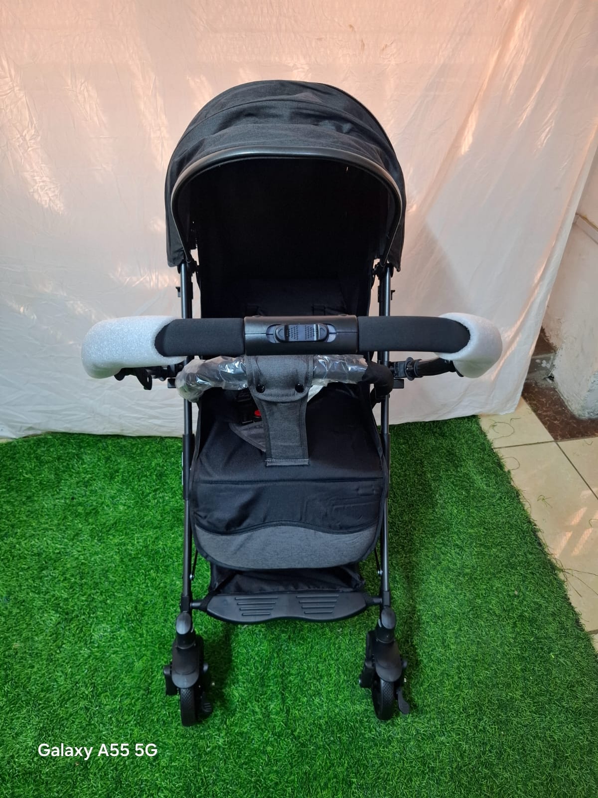 Children Stroller Baby Pushchair Large Protective Canopy Footrest Foldable Frame Under Seat Storage Basket Comfortable Infant Toddler Pram Easy Storage Transport Outdoor Travel Everyday Family Use