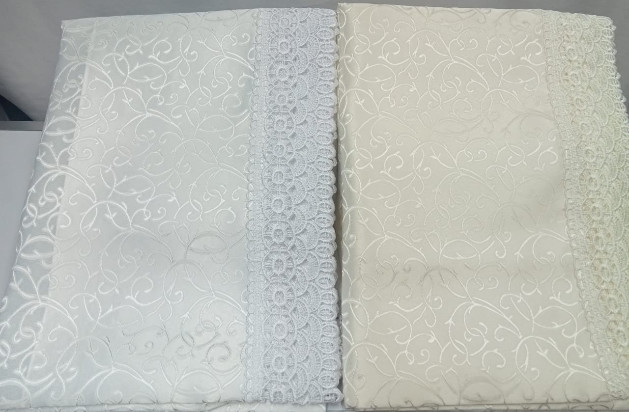 180cm Round Polyester Jacquard Table Cloth Elegant Decorative Dining Table Cover for Home Kitchen Restaurant and Special Occasions