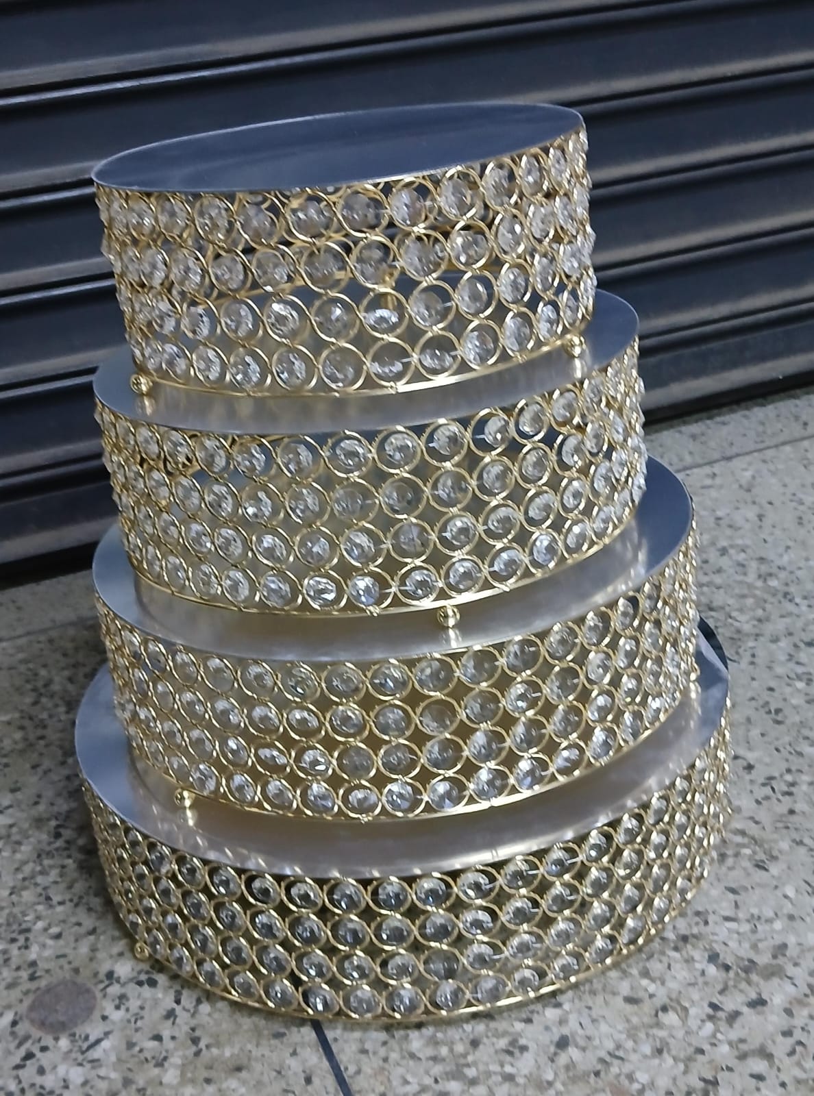 4Pcs Iron Cake Stand Set with Crystal Details Tiered Dessert Display Stands Wedding Party Birthday Cake Decoration 25 30 35 40cm