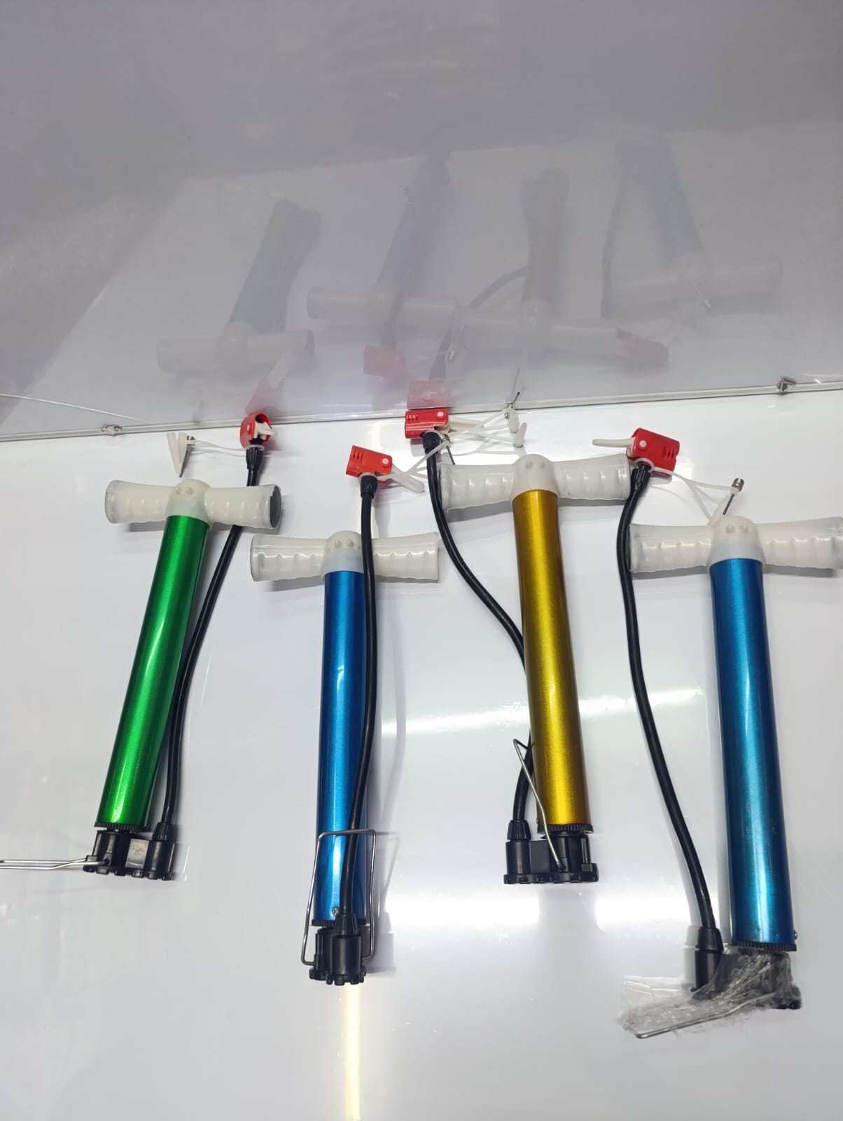 ### Medium Ball Pump

**Keep Your Sports Equipment Game-Ready Anytime!**

The **Medium Ball Pump** is a compact and efficient inflation tool designed for quickly inflating footballs, basketballs,