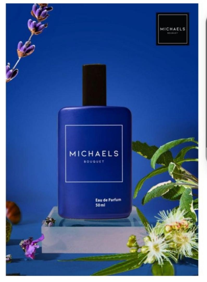 Michael's bouquet Navy 3 Perfume and Bodylotion Combo.