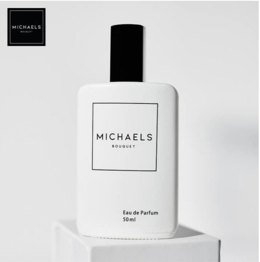 Michael's bouquet White 1 Combo Bodylotion and Perfume.