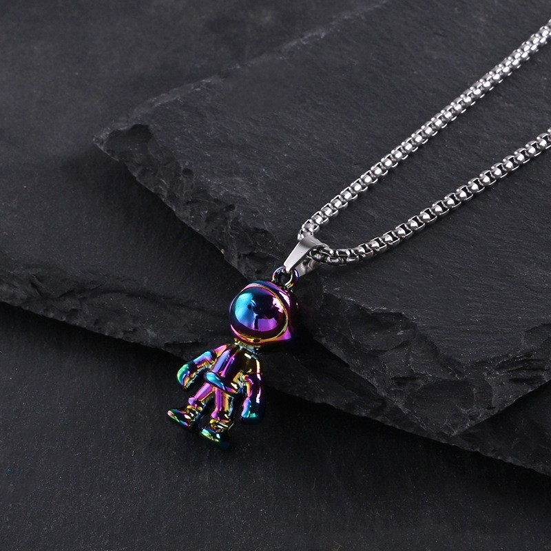 New Versatile, Stylish and Unique Sweater Chain Couple Accessories: Niche Men’s Necklace and Women’s Titanium Steel Jewellery