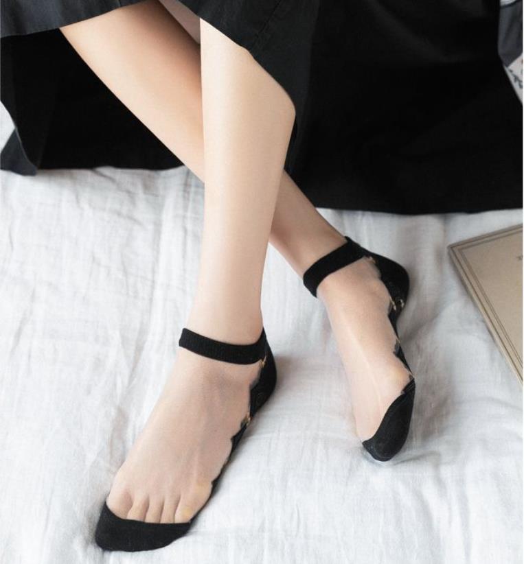 5 pairs  Women’s Ankle Socks – Lightweight Summer Crystal Stockings with Cotton Soles, Anti-Odour and Breathable