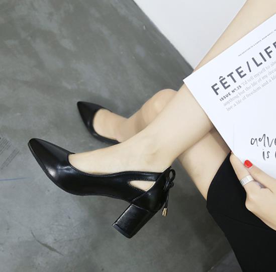 Women's Pointed-Toe Low-Cut Pumps with Chunky Heels