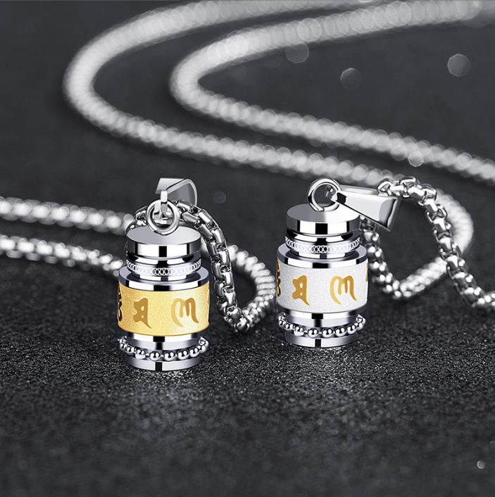 Men's Necklace: Titanium Steel Pendant – Fade-Resistant Jewellery