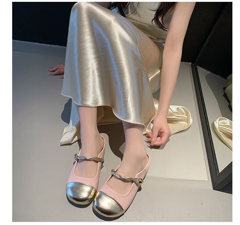 Women's lightweight, non-slip flat summer shoes: French-style half-slippers, perfect for pairing with dresses; versatile, closed-toe sandals