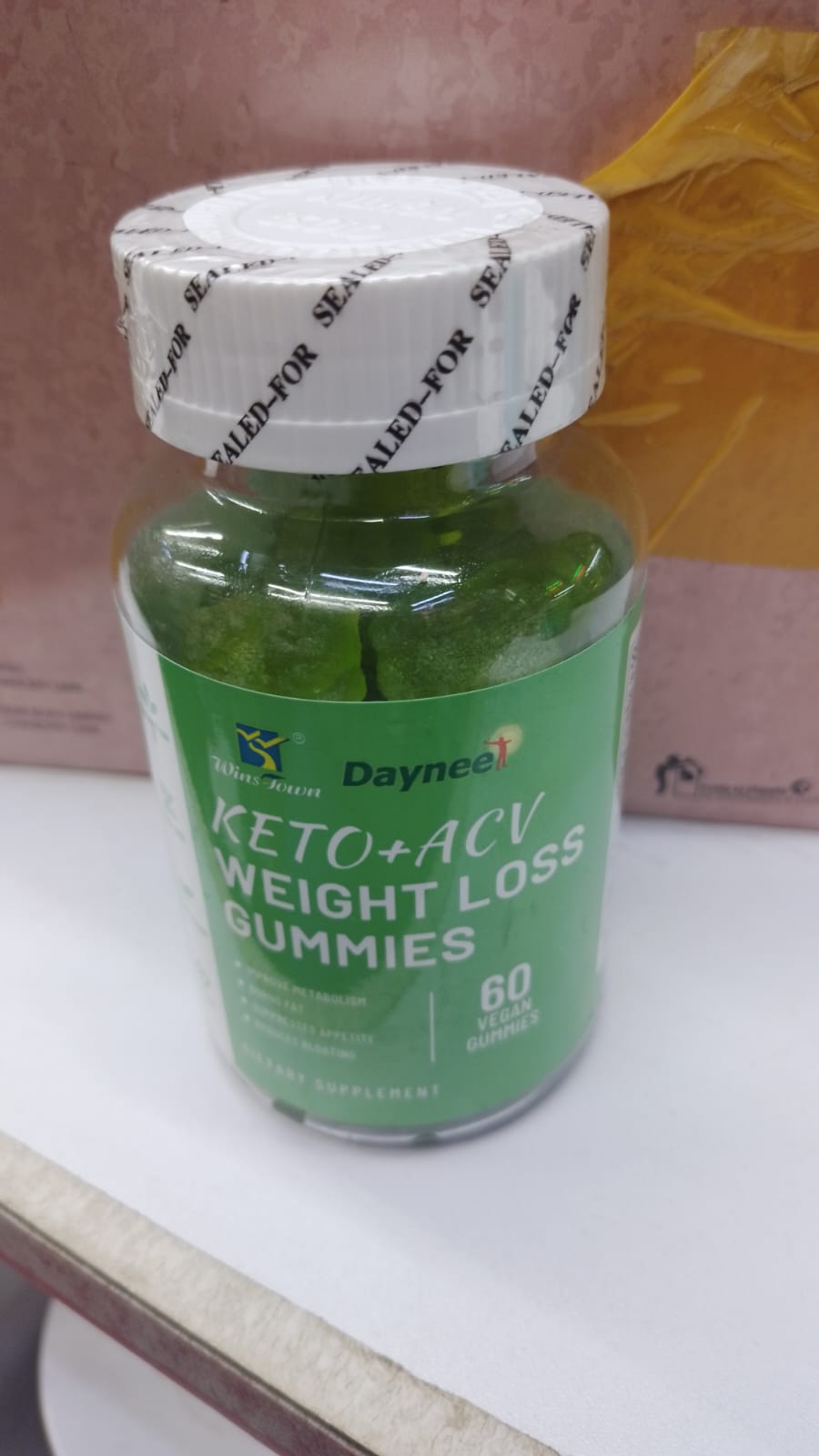 Daynee Organic Keto+ACV Weight Loss Supplement Advanced High-Potency Fat Burning and Appetite Control Formula For A Leaner and More Energized Body Designed To Improve Metabolism and Reduce Bloating