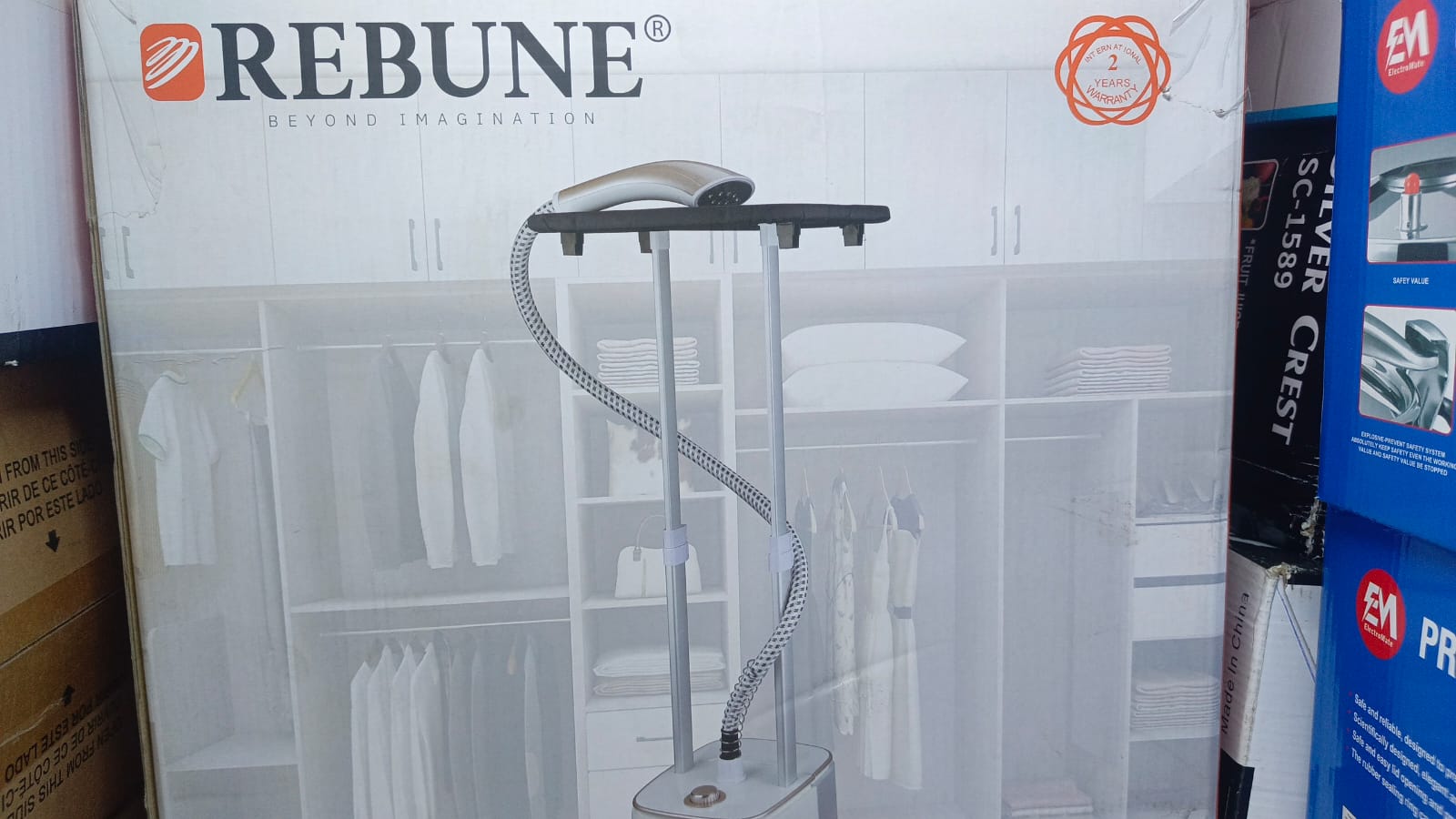 ✨ REBUNE Vertical Standing Fabric & Garment Steamer with Adjustable Telescopic Pole (Model: RE-3-072 / RE-3-071) ✨