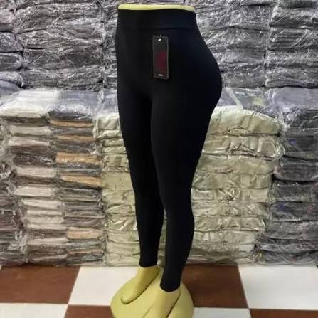 🚨 BESTSELLER LOOK! Women's High-Waisted Black Leggings – Wide Supportive Waistband Smooth Stretch Fit Casual Fitness Tights