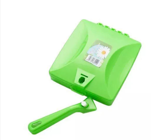 1PC Manual carpet brush mini vacuum cleaner Manual carpet brush vacuum cleaner, no electricity and no batteries meaning it can be used in any setting Handheld brush which can be used anywhere.