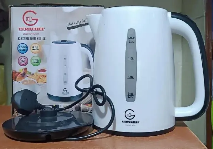 QUICK SELLING!!! Eurochef Electric Kettle Water Heater & Boiler Jug 2.3l It boils water 85% more efficient than stove-top kettle. Concealed stainless steel heating element; Automatic shut-off🔥🔥✔✔