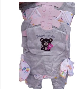 8 piece Premium Newborn Fleece Gift Set – Ultra-Soft Receiving Essentials for Boys & Girls 9-12 MONTHS