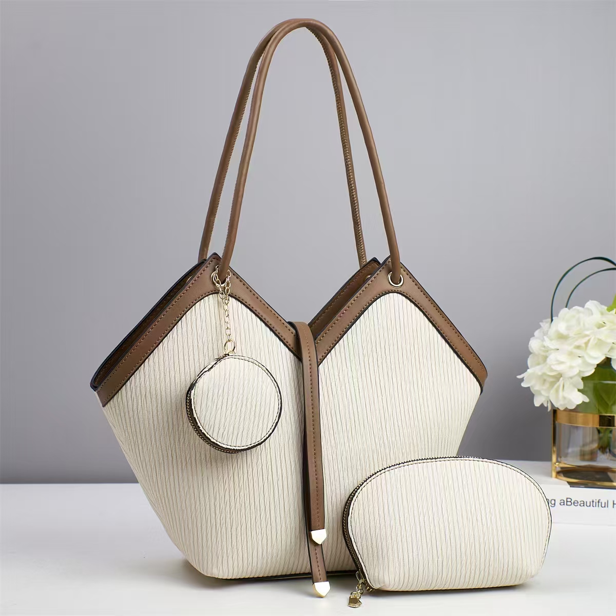 Luxury Designer Women's Tote Handbag Set – Elegant Large Capacity Shoulder Bag with Matching Cosmetic Pouch & Coin Purse | Fashion PU Leather Ladies Handbag for Work, Travel & Daily Use