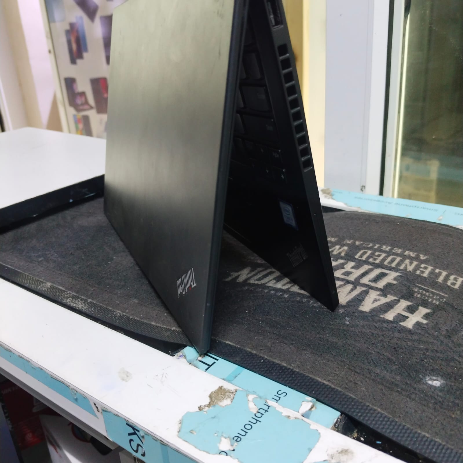 GRADE A EX UK LENOVO THINKPAD X280 INTEL COI5 2.3GHZ 8GB RAM  256SSD 8TH GENERATION WINDOWS 11PRO COMING WITH 6 MONTHS WARRANTY