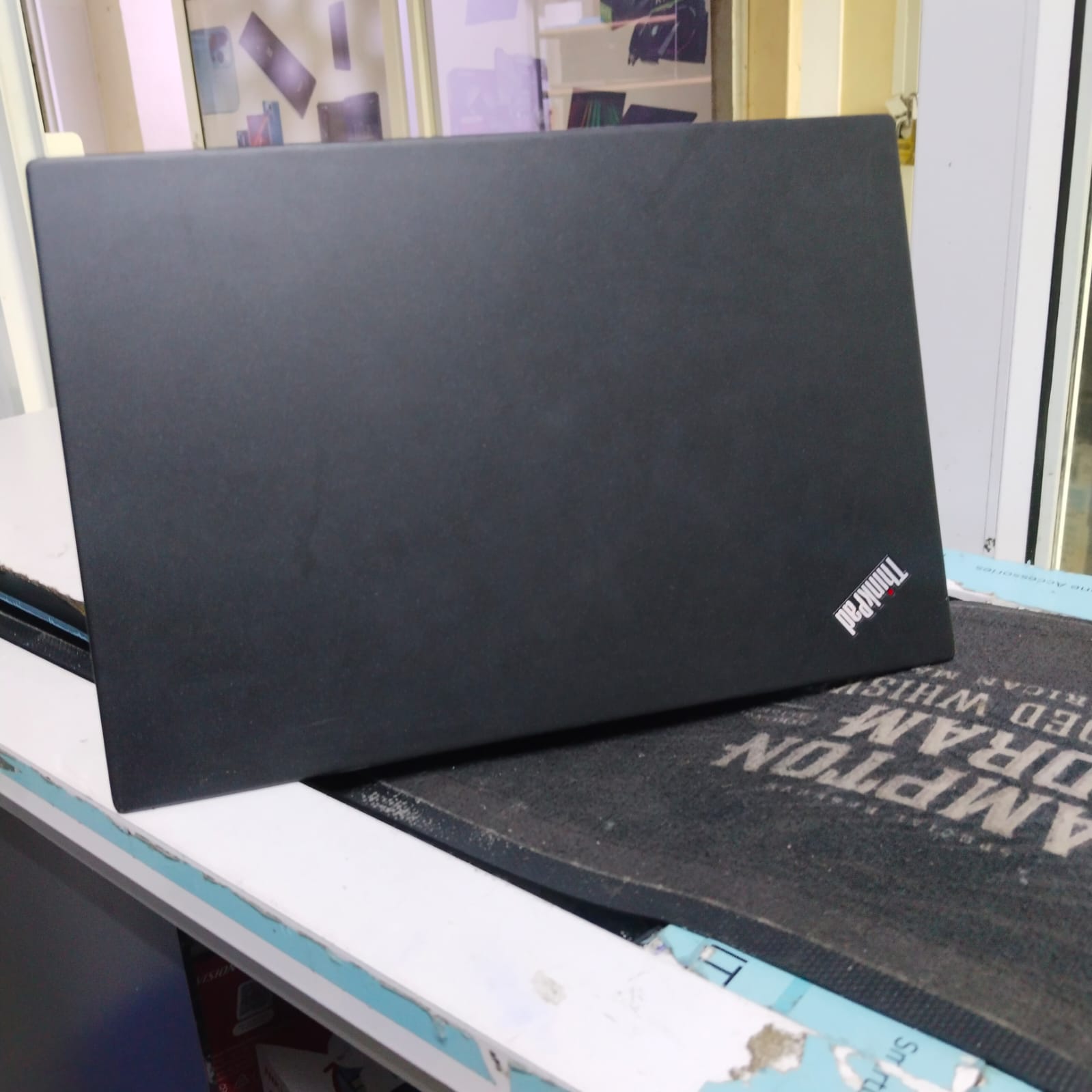 GRADE A EX UK LENOVO THINKPAD X280 INTEL COI5 2.3GHZ 8GB RAM  256SSD 8TH GENERATION WINDOWS 11PRO COMING WITH 6 MONTHS WARRANTY