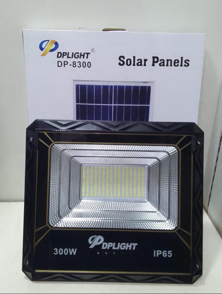 🦋DP design Solar flood light 100W,200W,300W,400W plus solar panel🤩:Dusk to Dawn -Voltage rated: 6V Lighting range: 30m Lighting angle:120° Lighting hours:30000h Highly water proof .