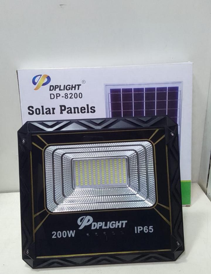 🦋DP design Solar flood light 100W,200W,300W,400W plus solar panel🤩:Dusk to Dawn -Voltage rated: 6V Lighting range: 30m Lighting angle:120° Lighting hours:30000h Highly water proof .