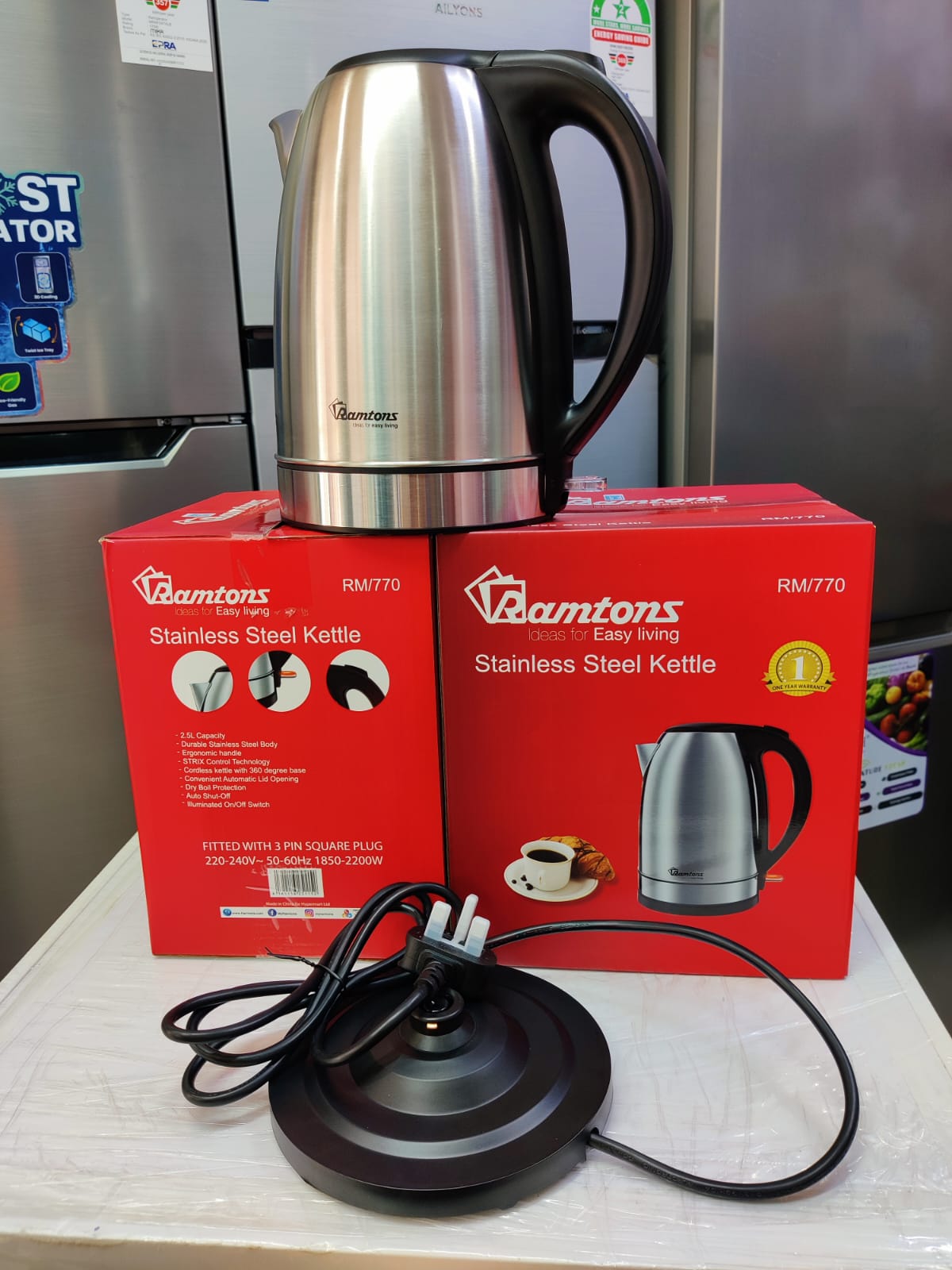 Ramtons 2.5 L Stainless Steel Cordless Electric Kettle – Fast Boil Technology, Auto Shut-Off & Boil-Dry Protection | Cool-Touch Handle | 360° Swivel Base | 1-Year Warranty