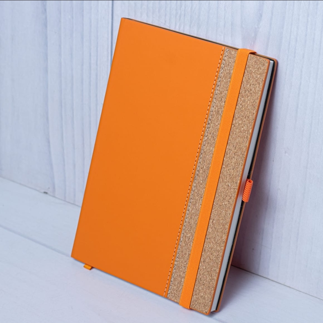 Eco Side Signature A5 Notebook & Pen Set – Elegant Journal for Work, Study & Gifts