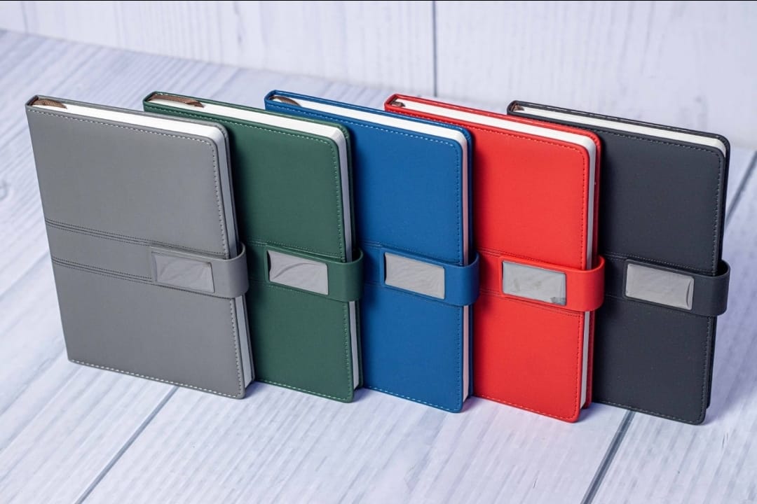 Hot Sale! Premium Notebook E59 with FREE Executive Pen – Luxury Hard Cover Executive Business Journal, Office Diary, Professional Planner & Writing Notebook for Work and School