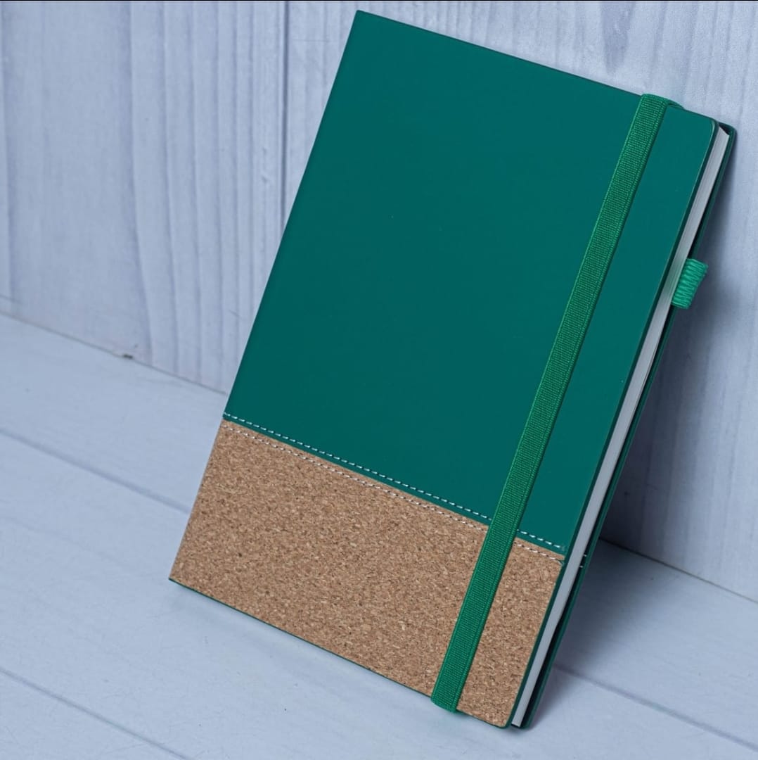 Hot Sale! Premium A5 Woodbase Eco Notebook with FREE Executive Pen – Luxury Wooden Cover Executive Business Journal, Office Diary, Professional Planner & Writing Notebook