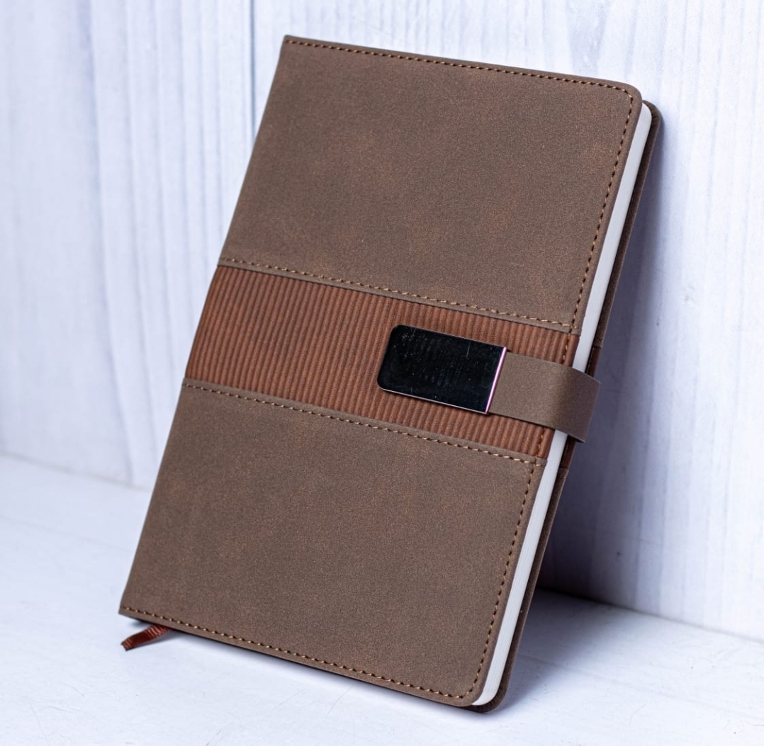 Executive 5 Silver Buckle Notebook Journal with Free Executive Pen – Premium PU Leather Business Diary Planner