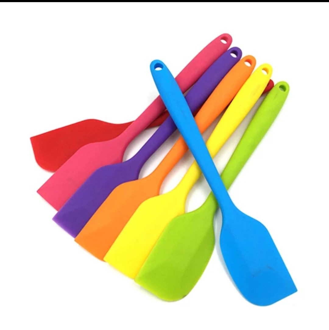 Heat Resistant 28cm silicone spatula