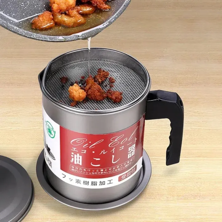 1.4L Strainer Oil Cooking Oil Filter Storage Oil Container Leakage Proof Oil Strainer Kitchen Oil Tank Cooking Oil Stainless-Steel Oil Filter Storage .Designed to remove food particles and impurities.